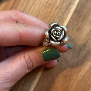 Sterling silver rose ring